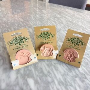 NWT Vintage Clay Cookie Press Set 2”